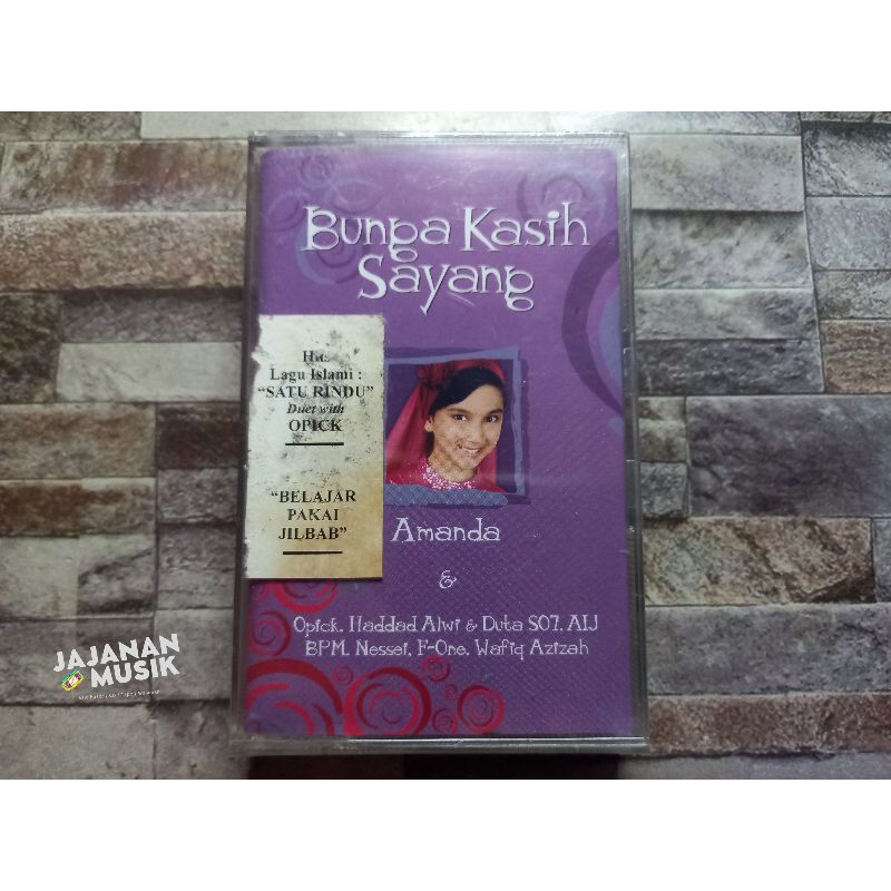 Kaset Rachel Amanda & Friends