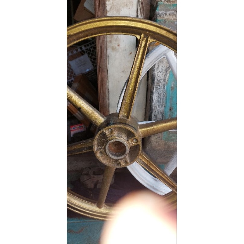 velg depan palang 6 pnp yamaha