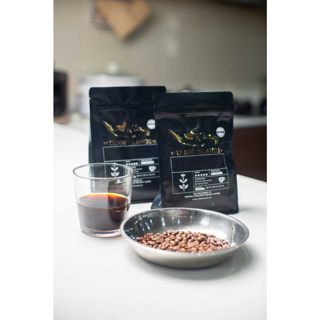 

17000 Islands Roasted Coffee Bean Biji Kopi Roasted -Toraja Blend 250gram
