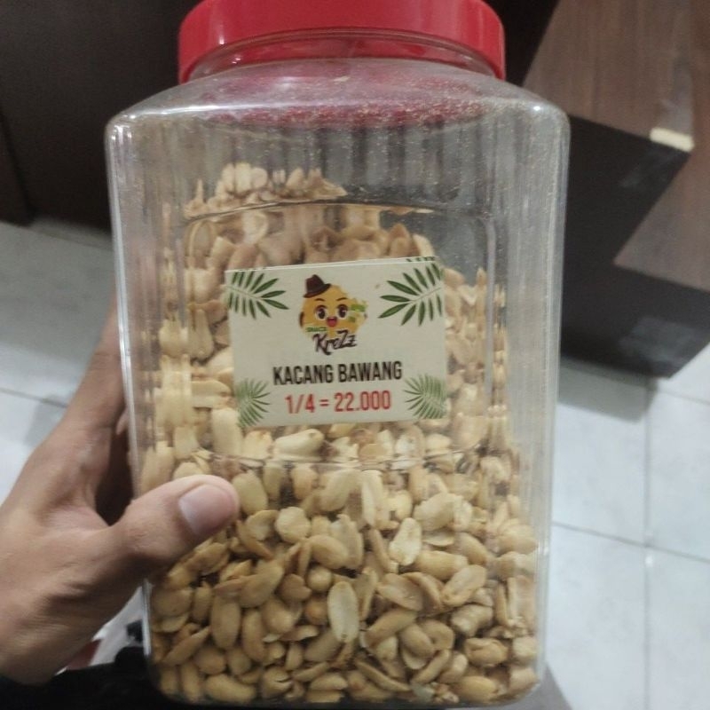 

Kacang Bawang | Snack Kiloan Murah tanpa Bahan Pengawet