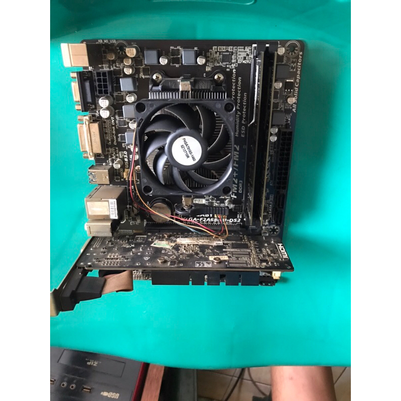 amd a6 7480 + gigabyte fm2+ , ram 16 gb + vga radeon hd 6570
