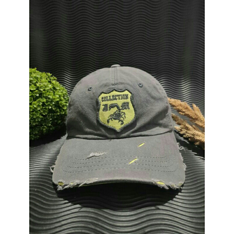 Topi Ripped / Topi Koyak / Topi Second / Topi Vintage