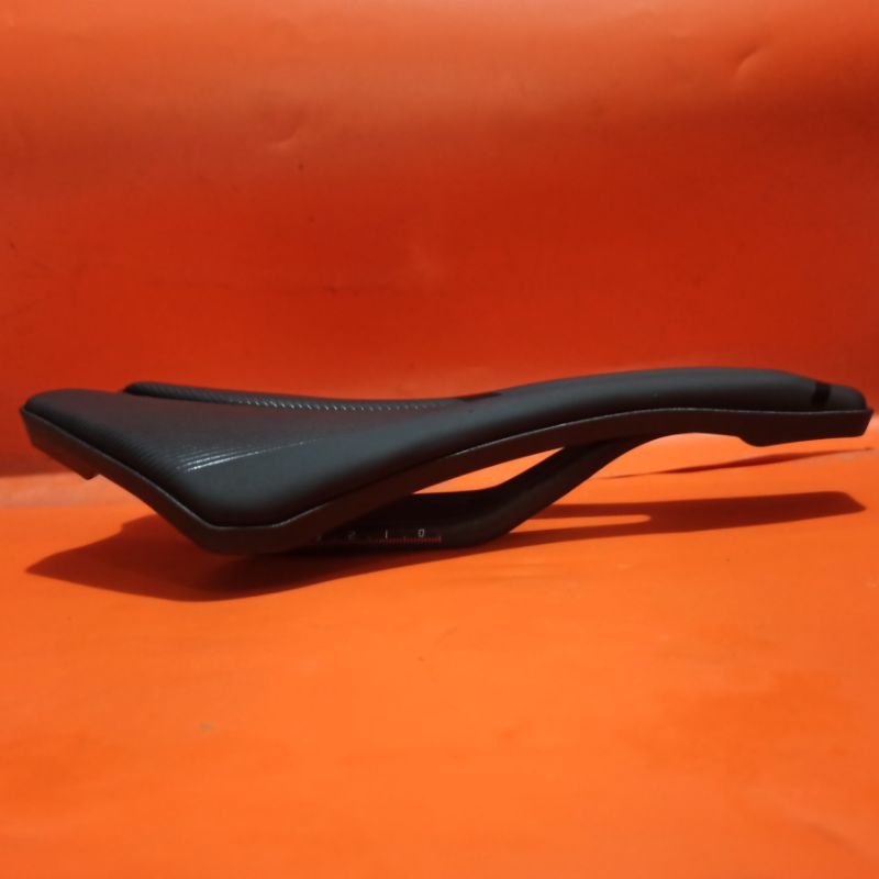 Saddle Road Bike Carbon Rail Sadel Sepeda