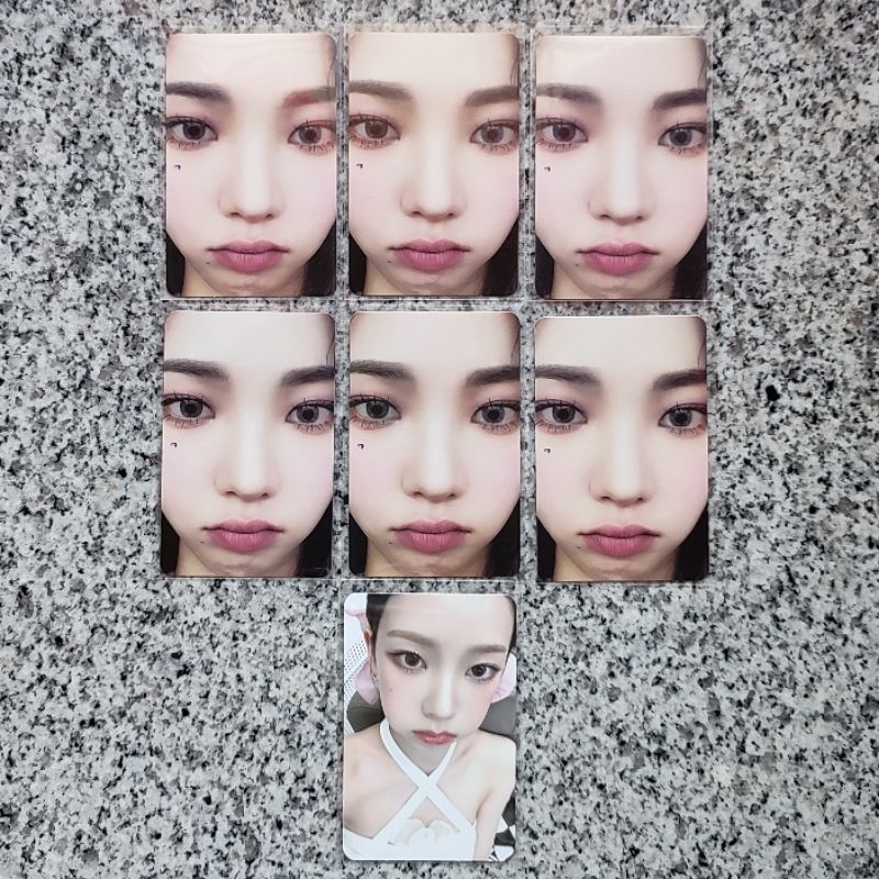 Photocard Official Aespa Girls Season greeting 2024 | Karina Zoom karzoom karmol