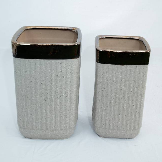 Pot keramik pot tanaman hias pot bunga model kotak dengan list gold