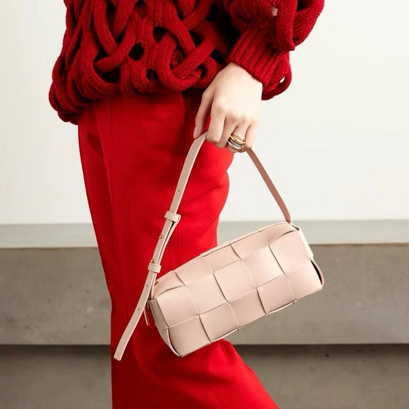 Original Bottega Veneta BV Small Brick Cassette Intrecciato Shoulder Bag in Lambskin Leather