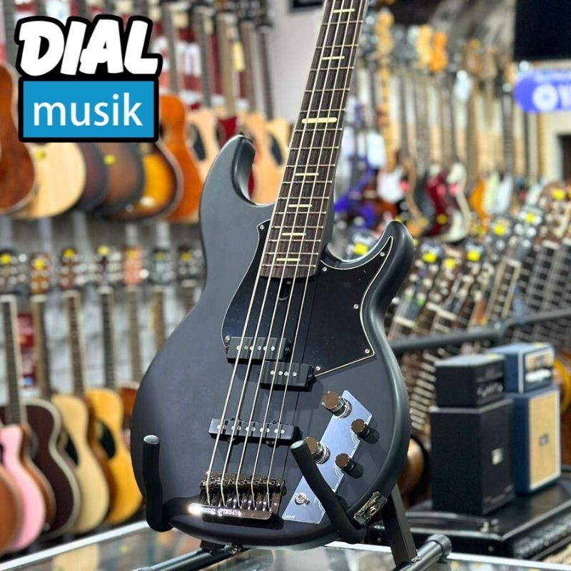 Yamaha BB735A 5 Senar Matt Translucent Black MTBL - Bass Elektrik