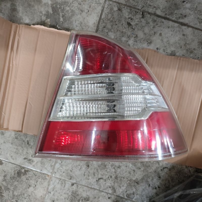 stoplamp lampu belakang Ford Focus original