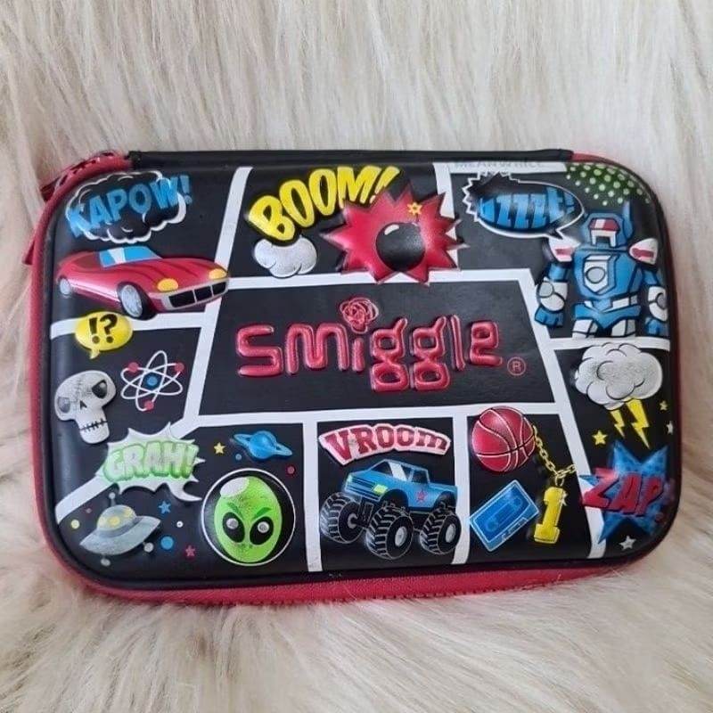 

SMIGGLE Karakter Pencil Box