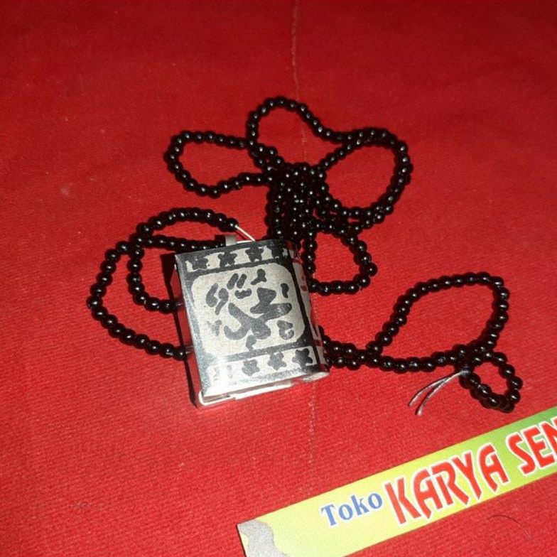 GOGO Barang Antik Kalung Stambul Tinta Mas Kotak Warna Putih