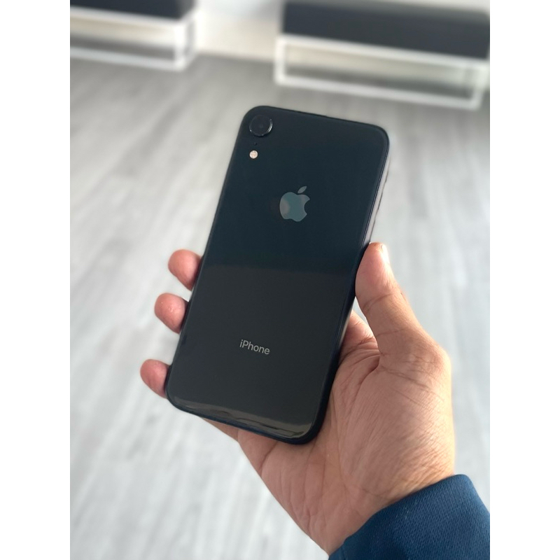 iPhone xr 128gb inter