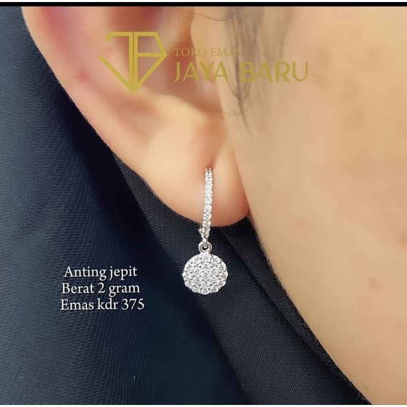 anting jepit bulat mata full putih