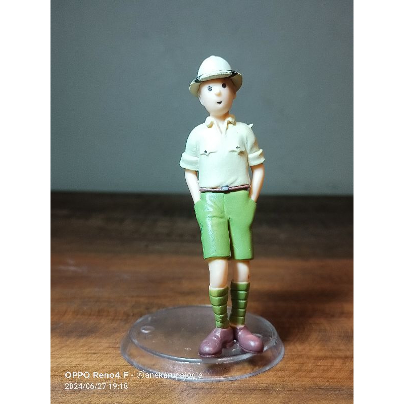 action figure tintin green hijau