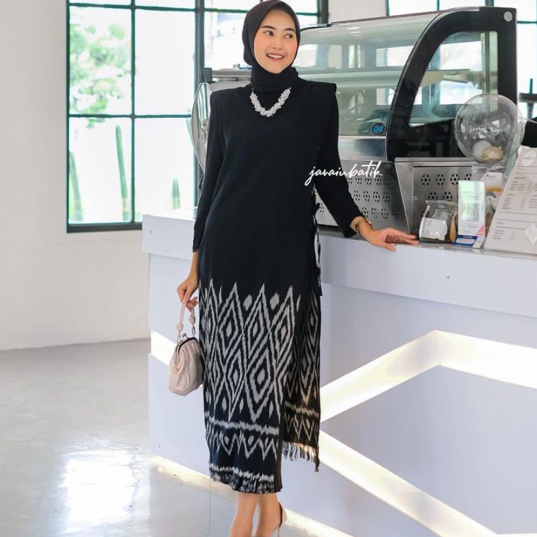 KODE O3F Vest Tenun Talia Tenun Ikat Blanket  Rompi Tenun Wanita