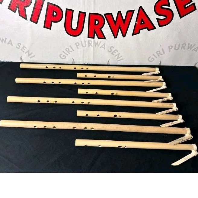 KODE I43K Satu Set Suling Sunda Bambu Degung KW 1