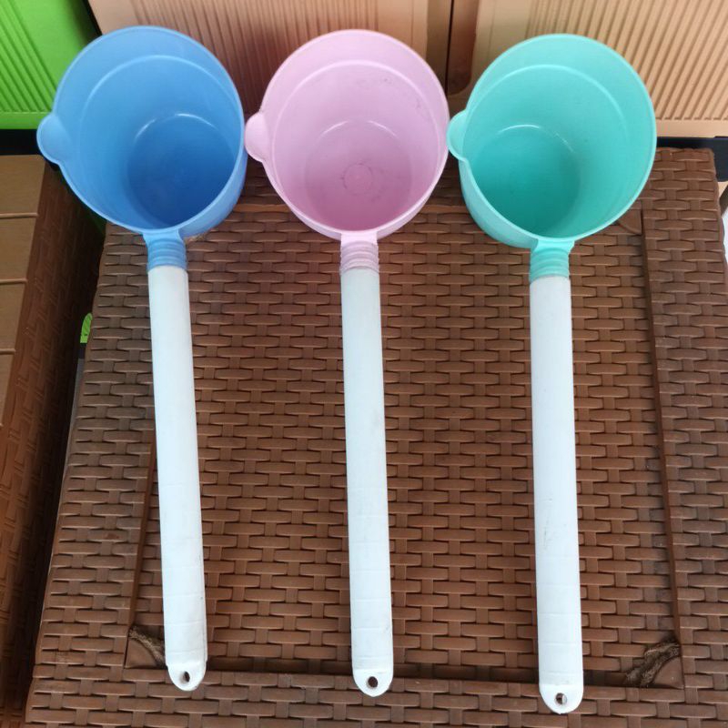 Gayung Mandi / Gayung Drat Panjang / Gayung Gagang Panjang