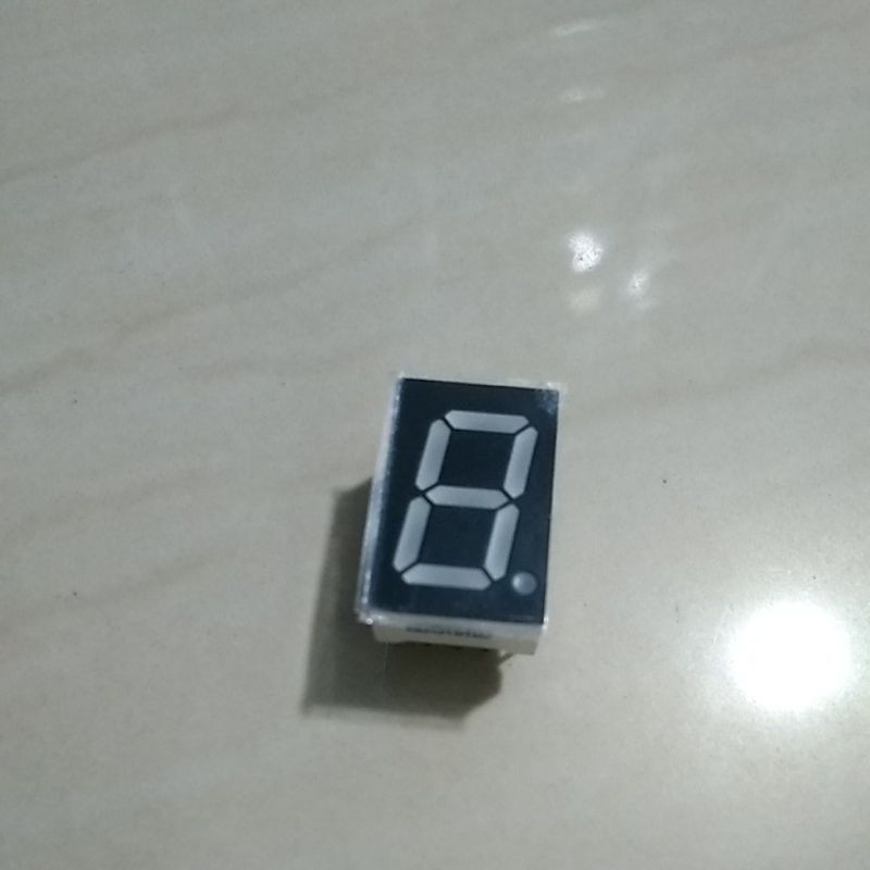 Seven segmen 7segmen 0,56 inch singel MERAH CA Common Anoda