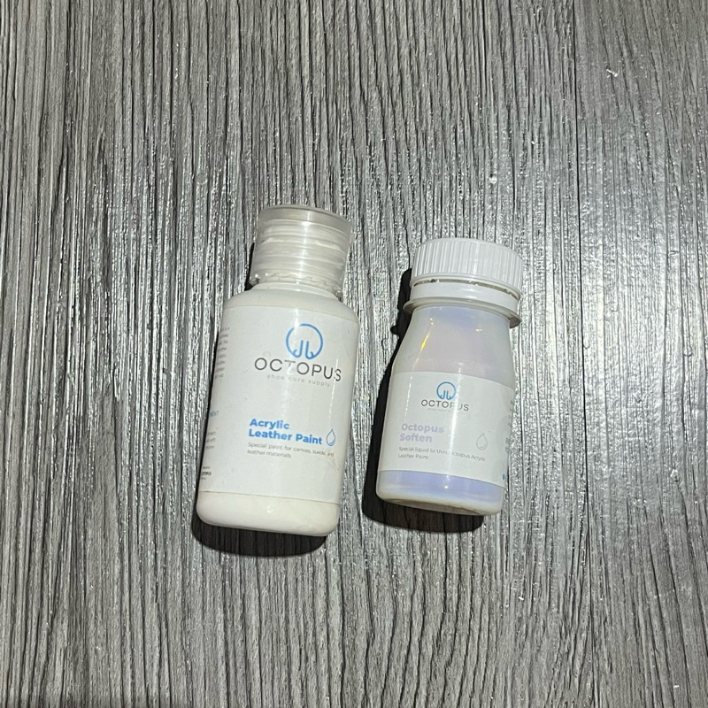 

PRELOVED OCTOPUS ACRYLIC LEATHER PAINT