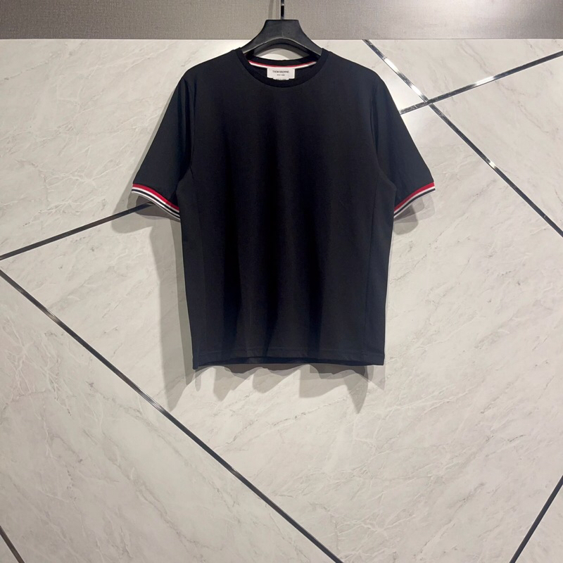 Kaos Pria Thom Browne Black Line Motif