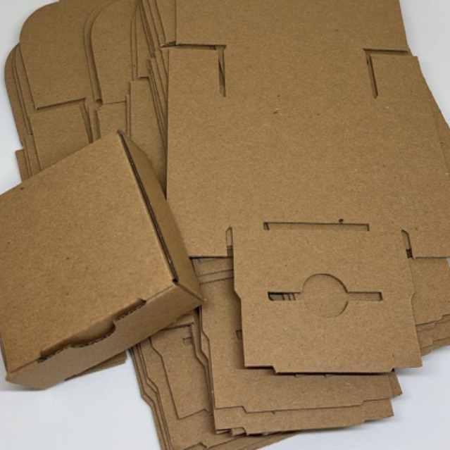 

Kardus Coklat Mini uk 7x7x3