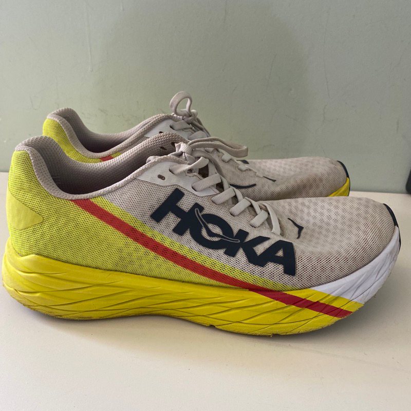 Jual Sepatu Lari Hoka One One Rocket Second Preloved