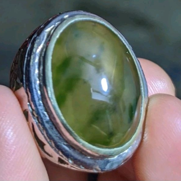 Batu Akik Solar Lumut Kristal Natural