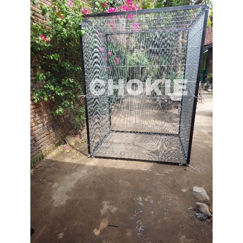 Kandang Aviary Minimalis
