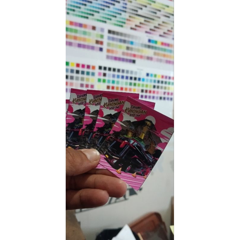 

Stiker Bus Basuri Edisi Khusus Explore Kuningan - Stiker Keren untuk Anak