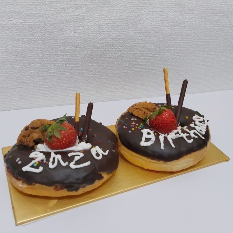 

Donat Lembut Enak Snack Box Surabaya