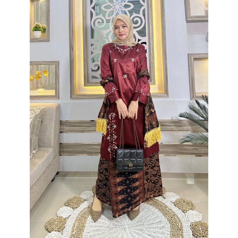 BAJU KURUNG MELAYU PAYET MUTIARA