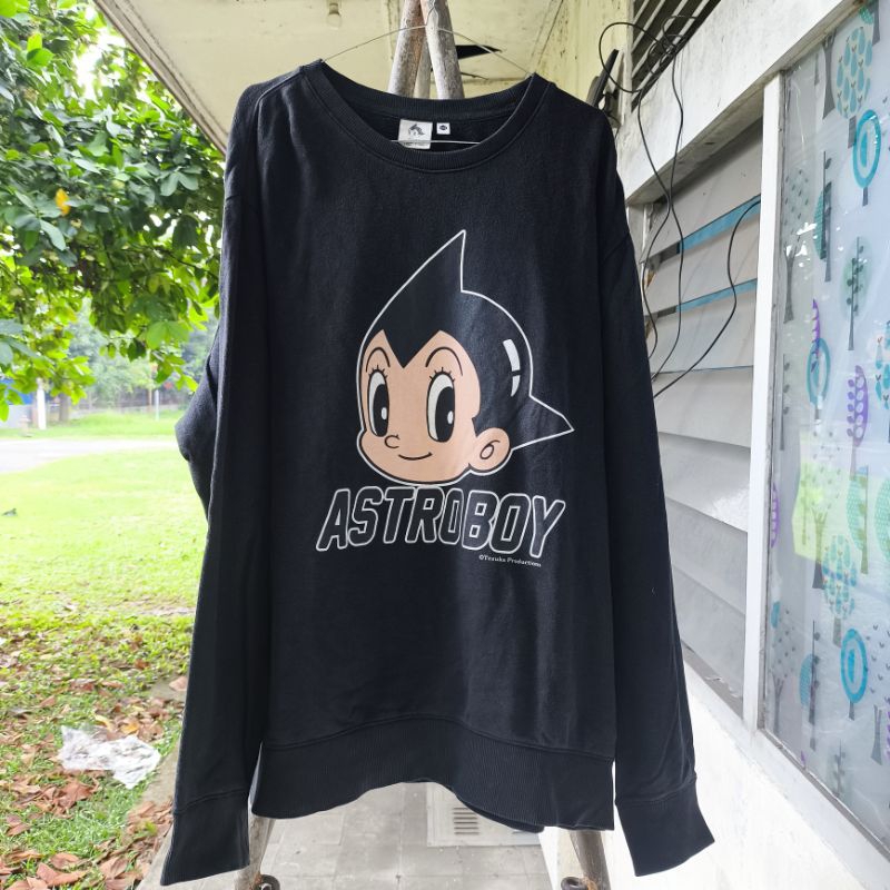 Astroboy Tezuka Production Crewneck Black