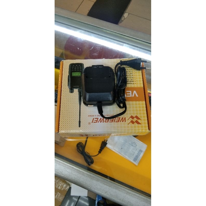 Charger cas Ht weierwei vev 339 dan 688 original