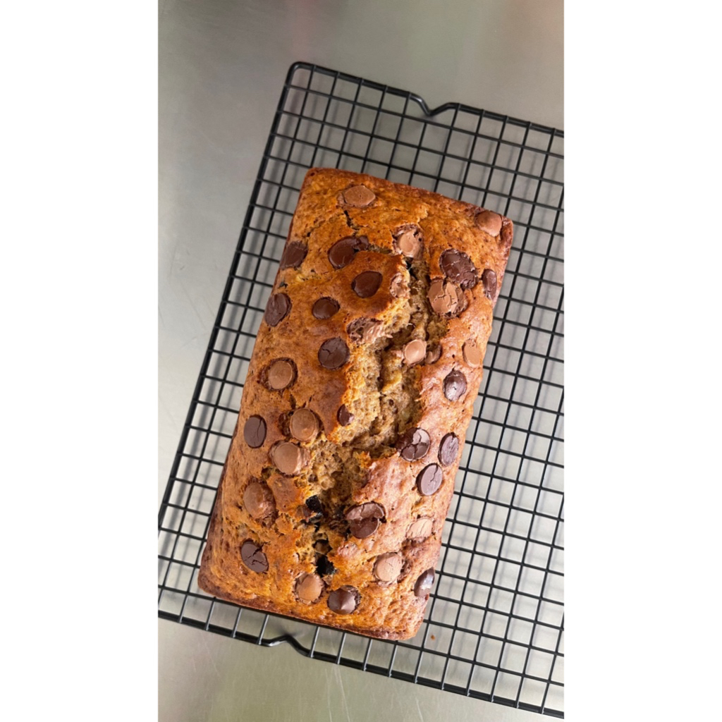 

Banana cake (Bolu pisang)