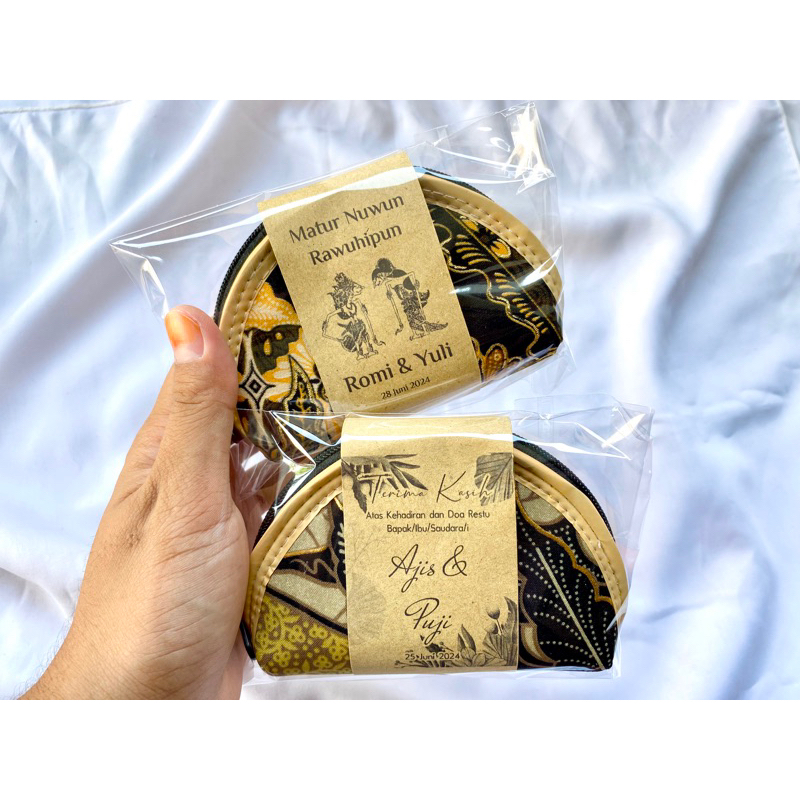 Souvenir dompet koin / souvenir dompet batik / souvenir pernikahan / souvekir pernikahan murah / Sou