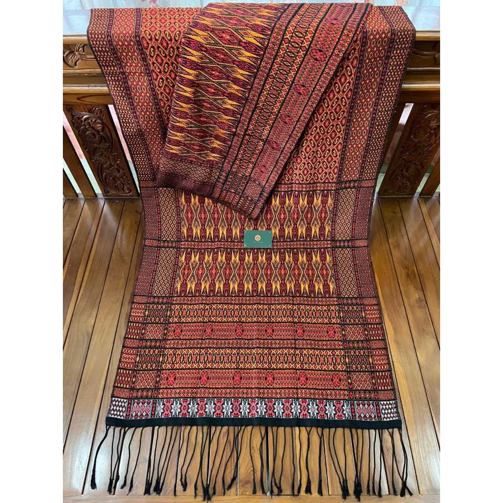 SONGKET TENUN MOTIF TUMTUMAN