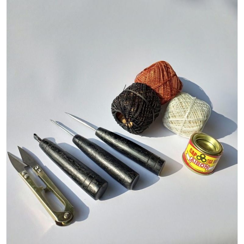 Alat sol  lengkap set alat perlengkapan perawatan perbaikan jahit sepatu bola futsal sekolah dan san