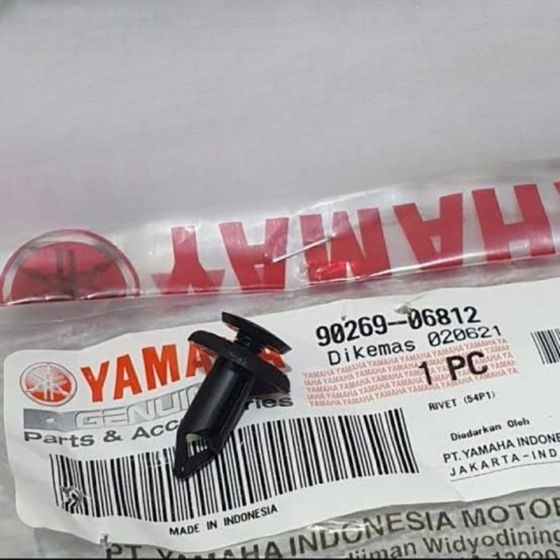 90269-06812 RIVET KLIP BAUT PARUH LUMPUR GRAND FILANO ORI YAMAHA