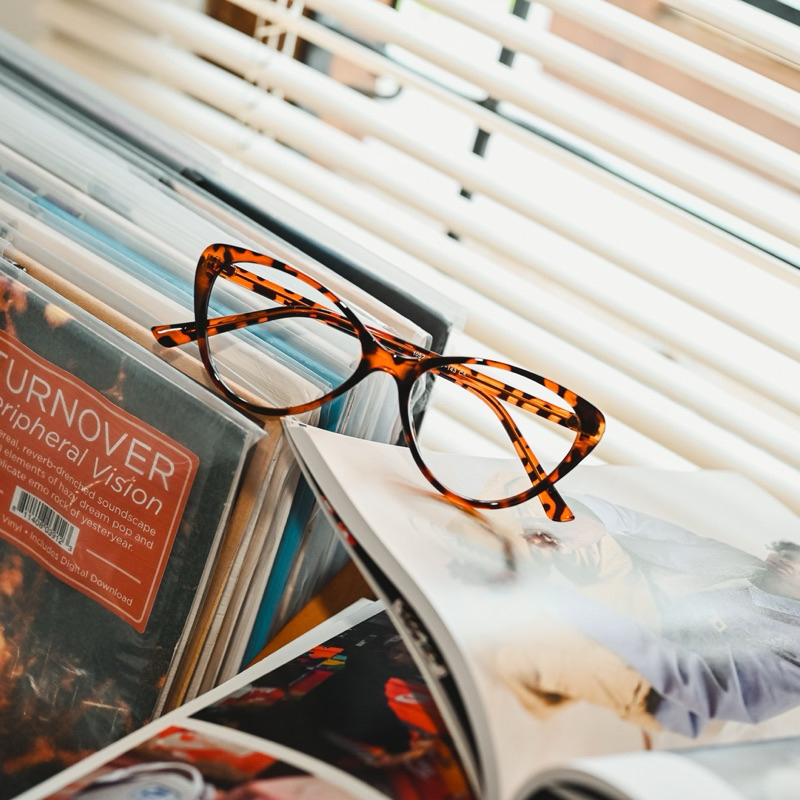 Frame cat eye + lensa anti radiasi uv