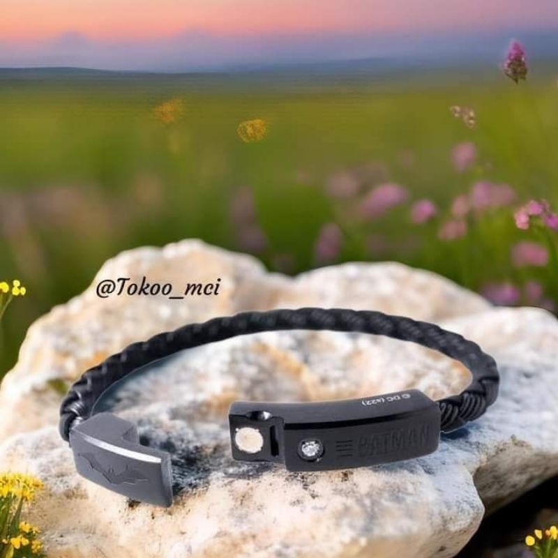 GELANG BATMAN BRACELET MCI ORIGINAL/GELANG KESEHATAN/TERAPI KESEHATAN