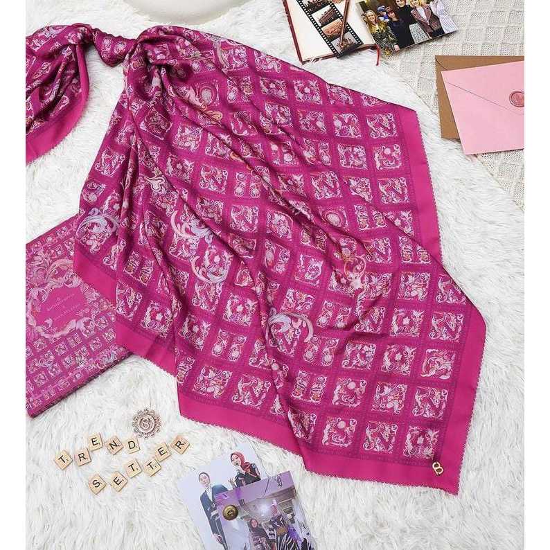 BUTTON SCARVES LOGO BESI / Jilbab MM SegiEmpat Motif Terbaru/Jilbab voal segi empat Hijab Buttonscar