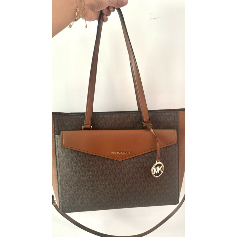 PRELOVED MICHAEL KORS TOTE MAISIE