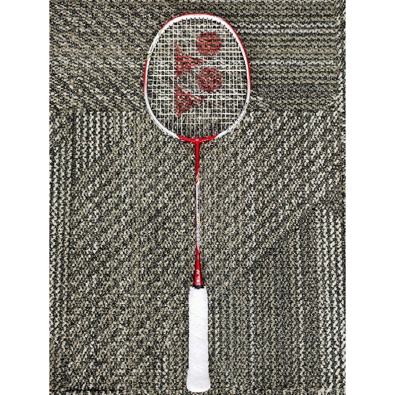 raket Yonex nano sigma