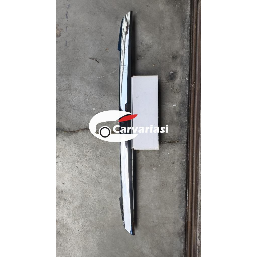 Trunklid Tranlid Bagasi INNOVA 2004-2012 Full Chrome/ Trunklid Bagasi Innova 2005