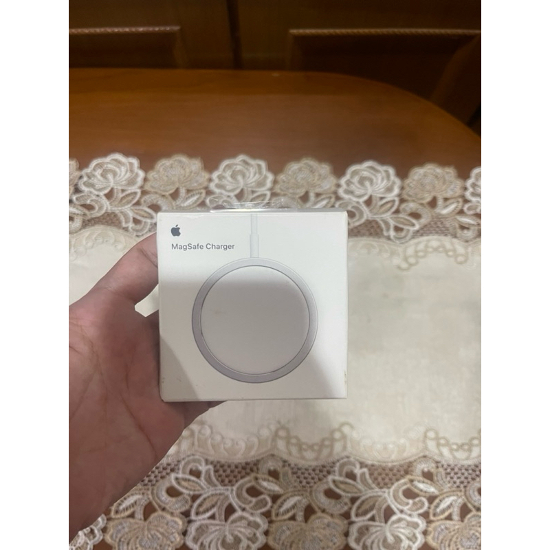 Preloved Apple Magsafe Charger