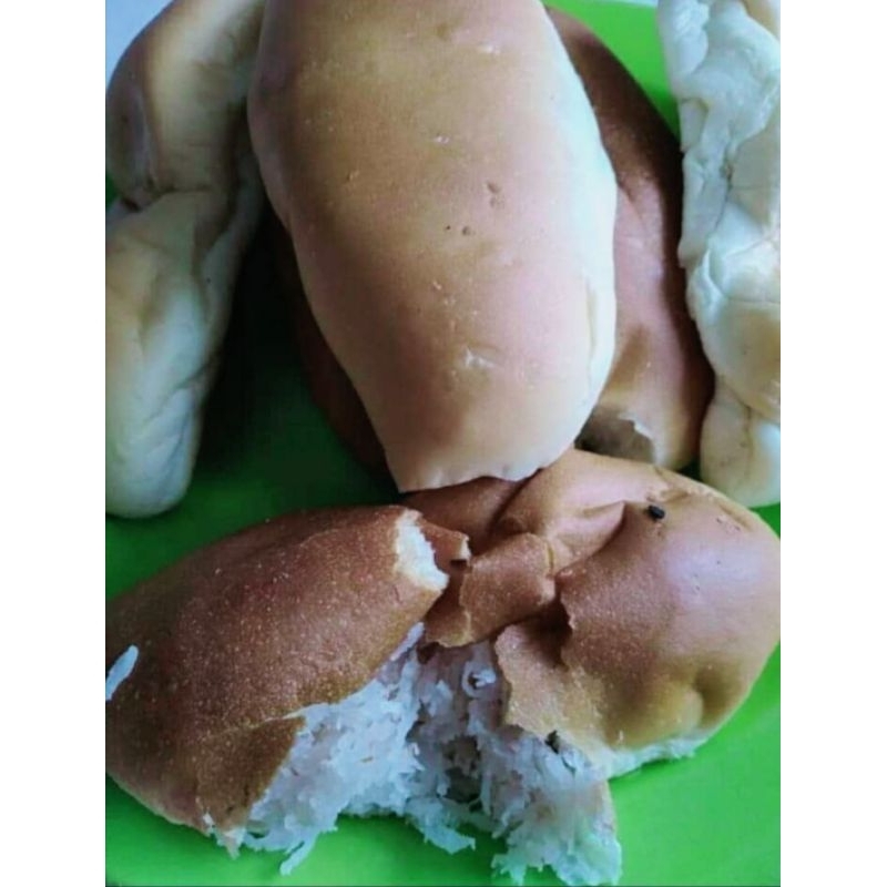 

Roti Isi Kelapa (10pcs) Khas Pematang Siantar