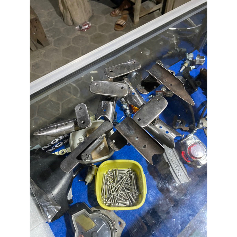 dudukan oil cooler fu dan model universal model baut