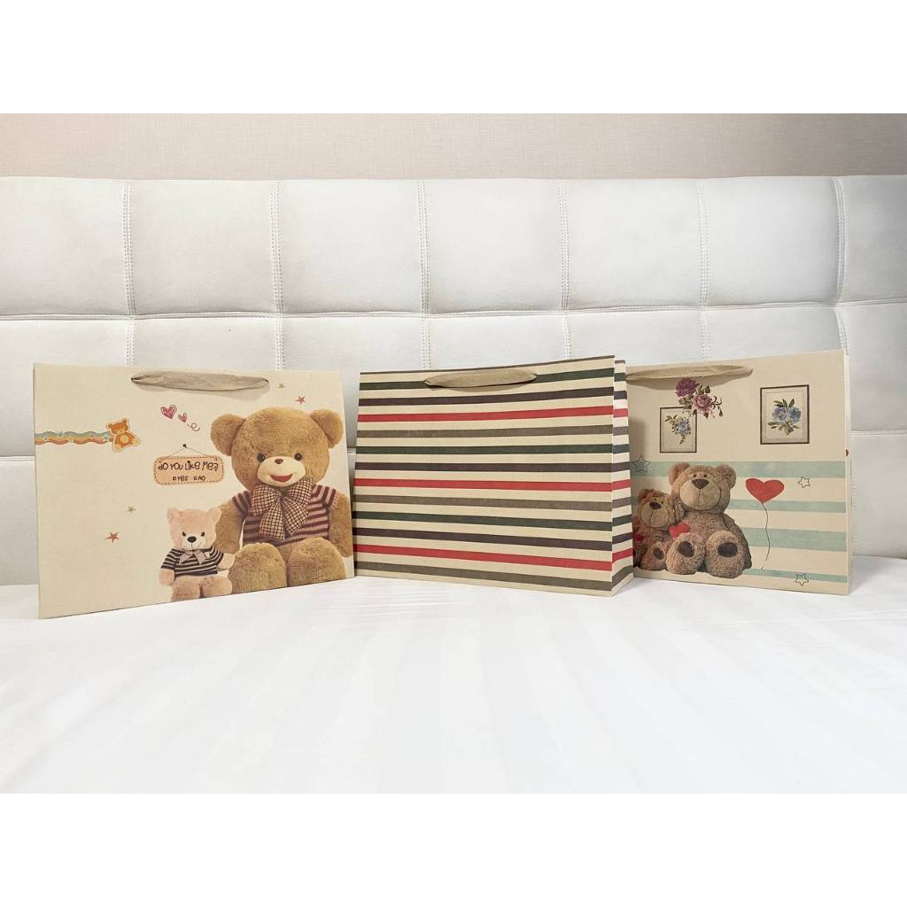 

Paper Bag Kertas Mix Motif H