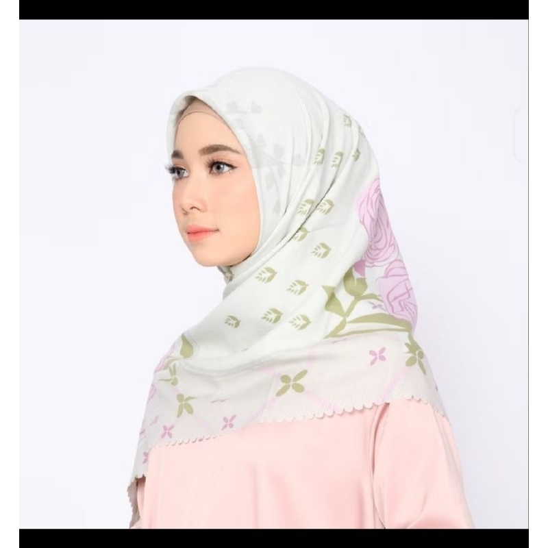 preloved like new ZM scarf