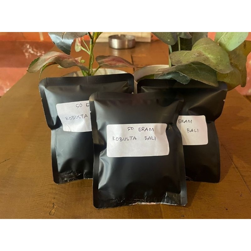 

KOPI BUBUK ROBUSTA BALI DAN BANYUWANGI KEMASAN 50Gr