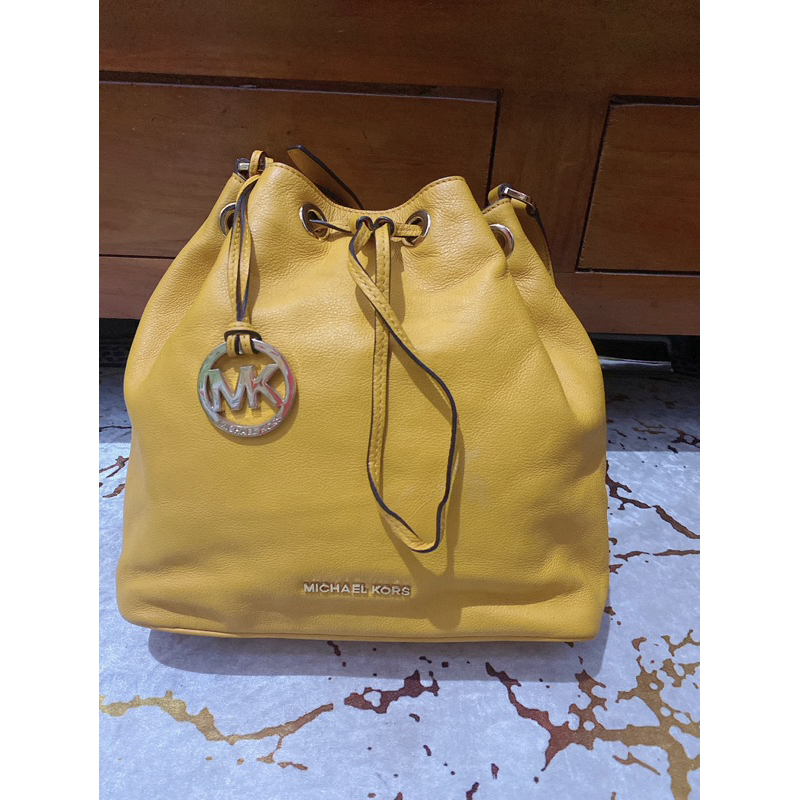 preloved tas MK serut